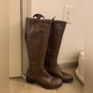 Leather riding boots